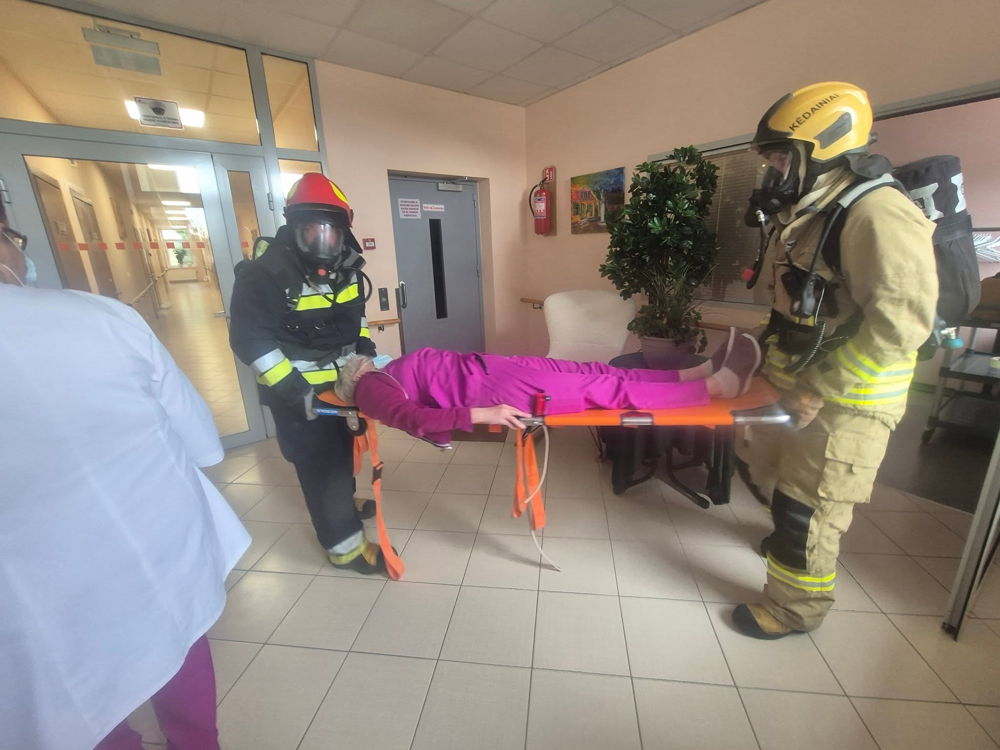 Oro pavojaus ir priešgaisrinės pratybos