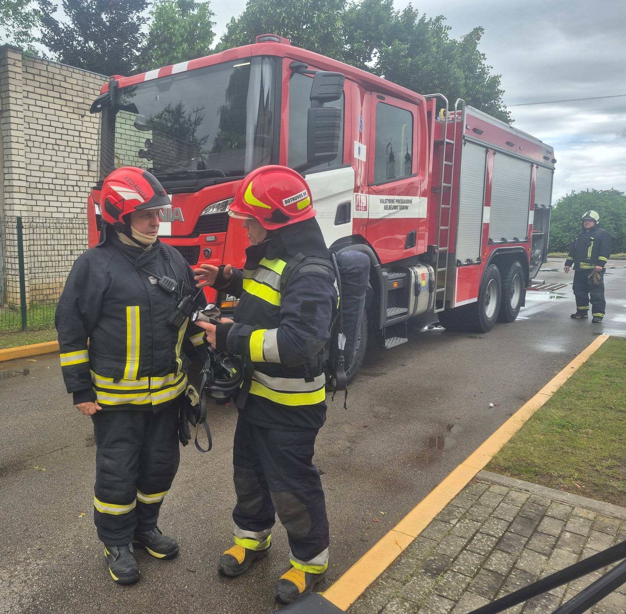 Oro pavojaus ir priešgaisrinės pratybos